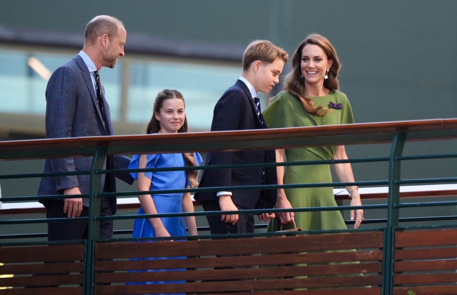 The family's arrival for the men's singles final immediately caught attention, with Prince George and Princess Charlotte joining their parents in the Royal Box. Their appearance together quickly became one of the day's biggest talking points.
