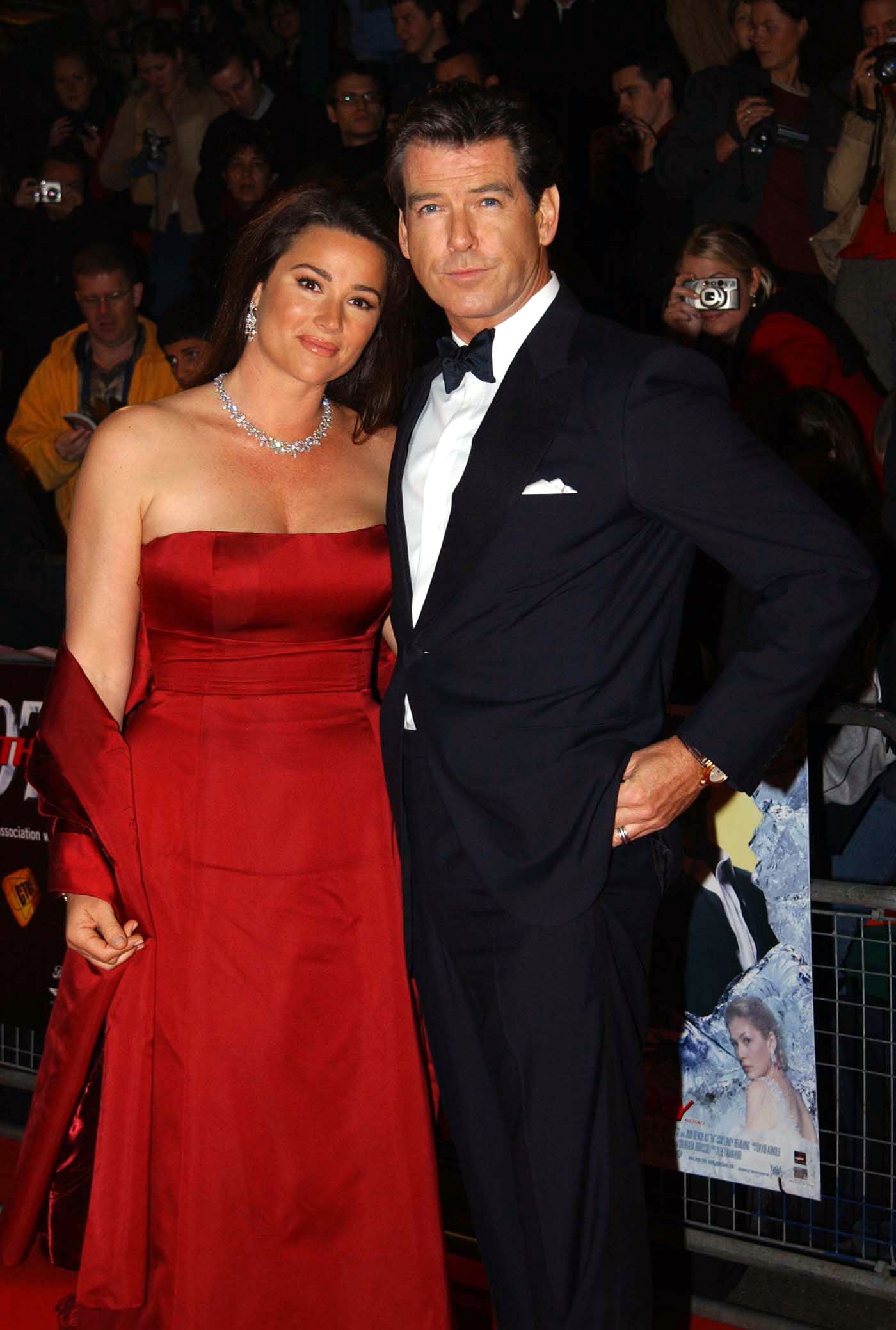 Keely Shaye-Smith and Pierce Brosnan arrive for world premiere of "Die Another Day," 2002