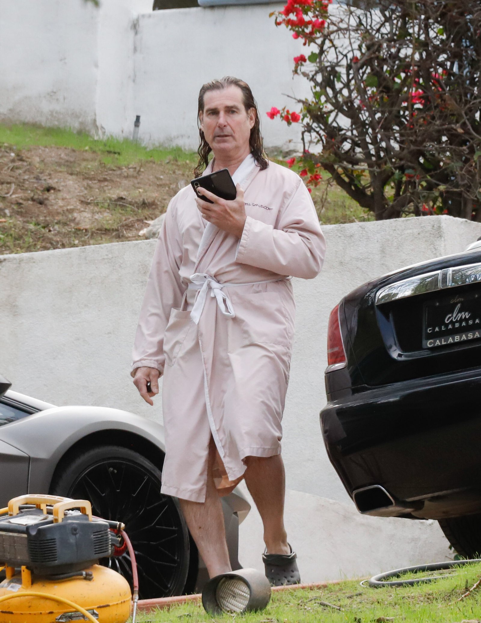 A few netizens defended him because unflattering paparazzi photos are common for public figures. In this photo, he was seen heading out to dinner in Los Angeles, California, on June 11, 2025.