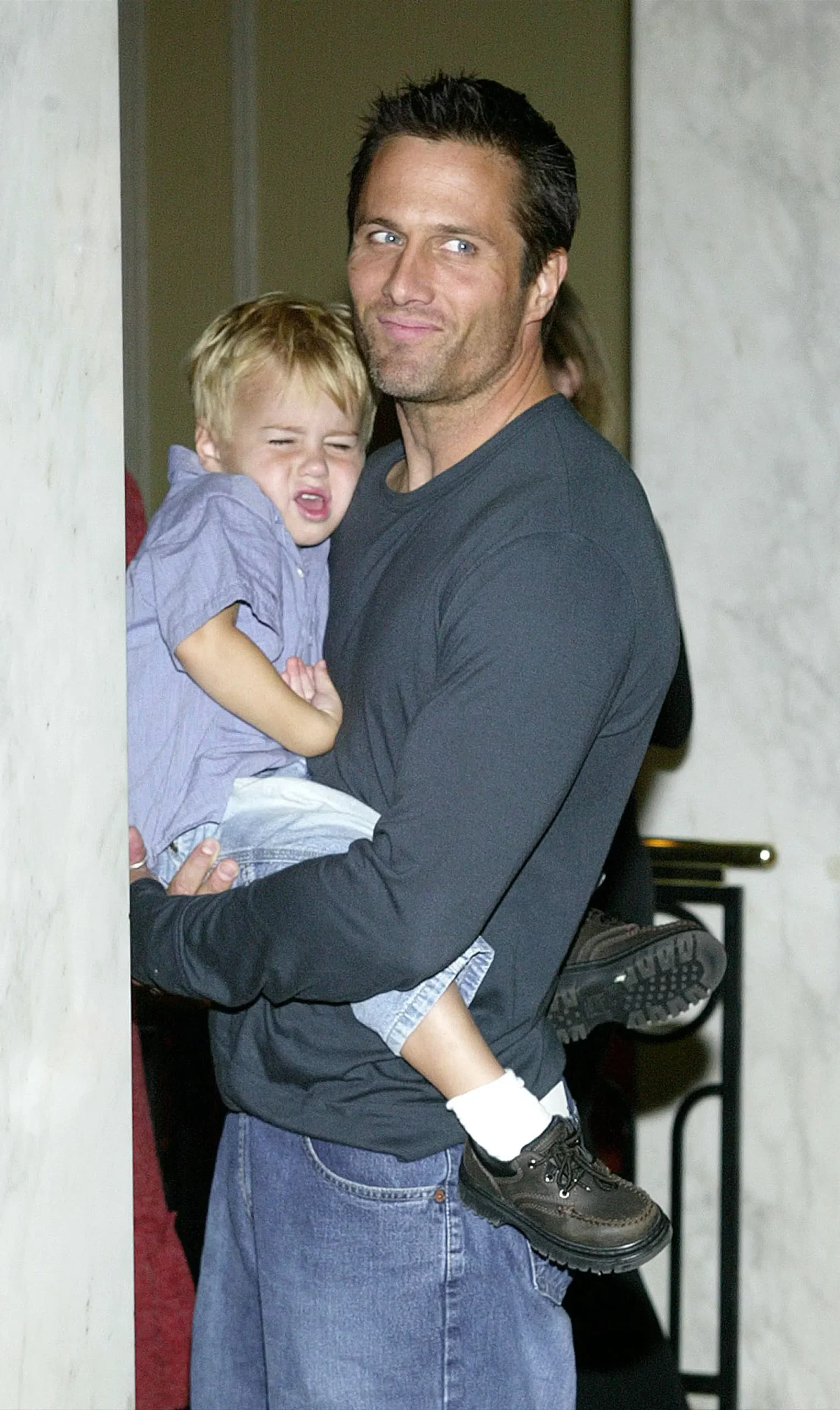 Rob Estes with his son, Mason, on October 13, 2002