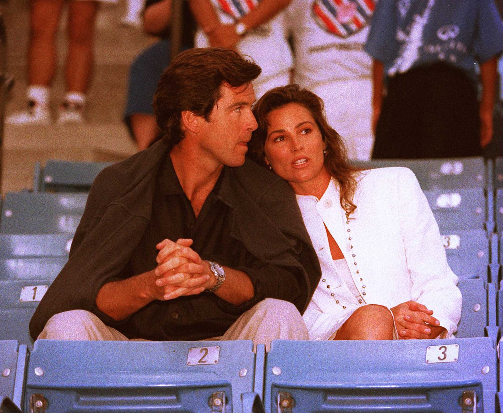 Pierce Brosnan and Keely Shaye Smith at the Infiniti Tennis Tournament on July 31, 1995, in Westwood, California.